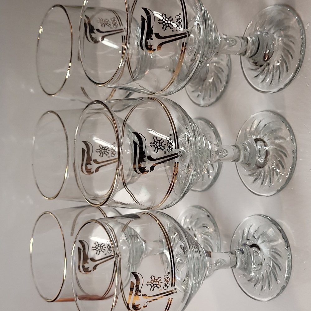 Vintage 1988 canada winter Olympic torch Calgary 22kt gold trim glasses …